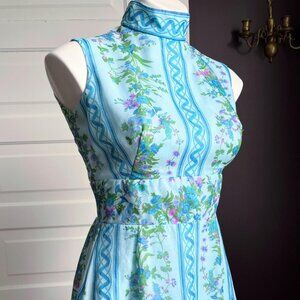 70s Stunning blue floral gown